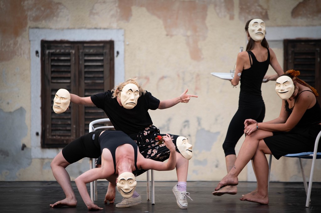 FutureTelling-2022-fMatejMacek-3549.jpg FutureTelling-2022-fMatejMacek-3549.jpg