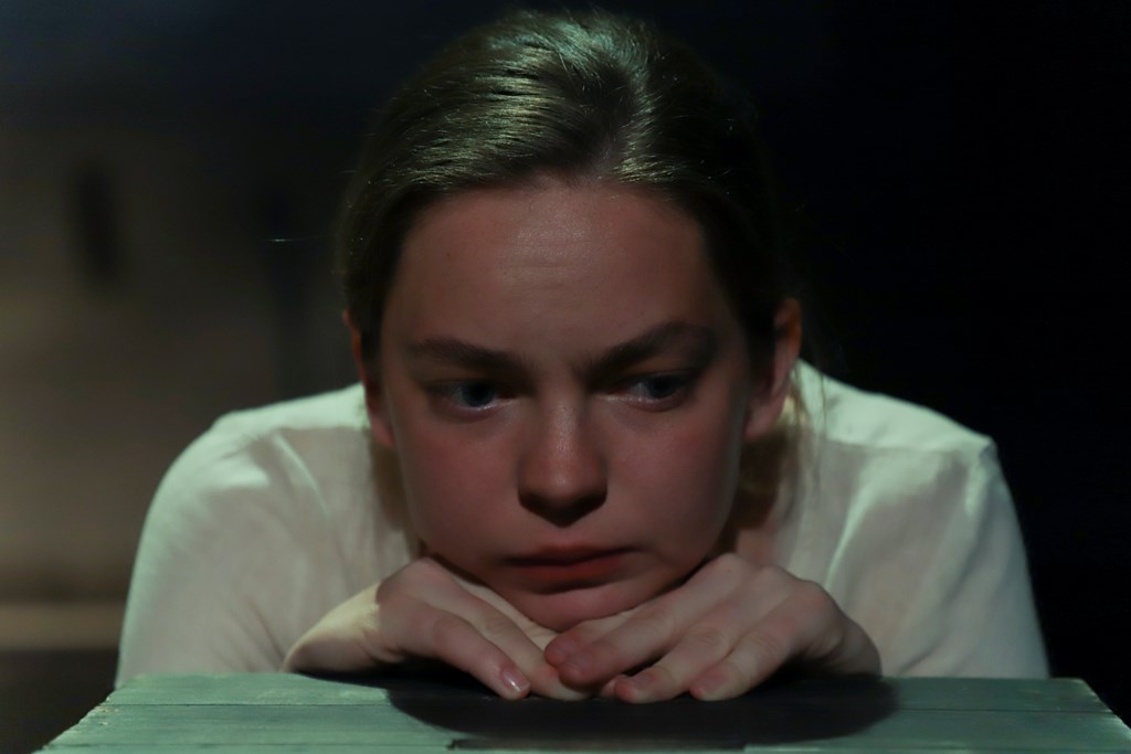 zupanov-GLEJ-DEKLICI-ODER-106.jpg zupanov-GLEJ-DEKLICI-ODER-106.jpg