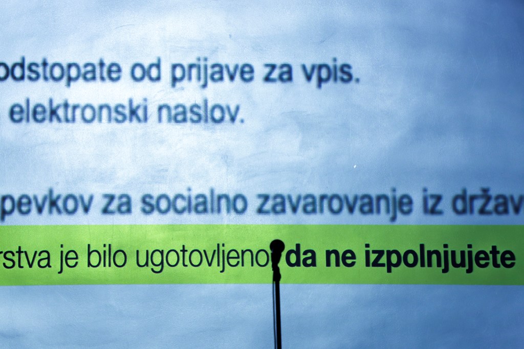 zupanov-GLEJ-DEKLICI-ODER-22.jpg zupanov-GLEJ-DEKLICI-ODER-22.jpg