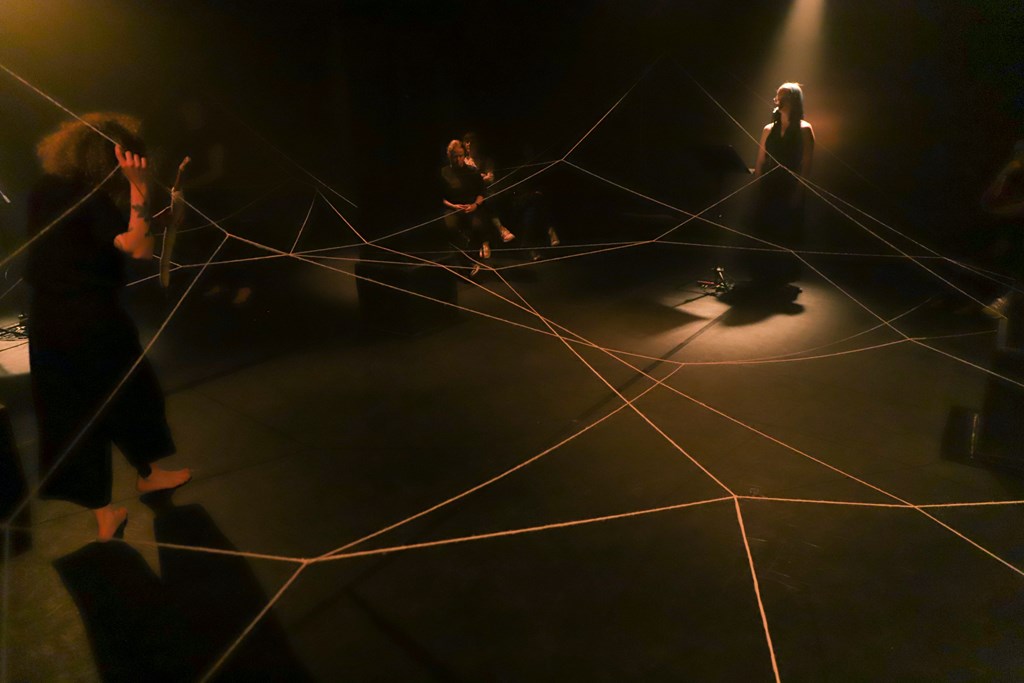 zupanov-GLEJ-LUČKA RUŽA TERY-101.jpg zupanov-GLEJ-LUČKA RUŽA TERY-101.jpg