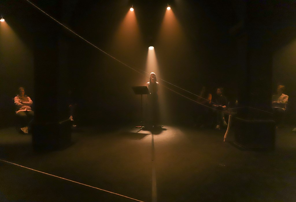 zupanov-GLEJ-LUČKA RUŽA TERY-23.jpg zupanov-GLEJ-LUČKA RUŽA TERY-23.jpg